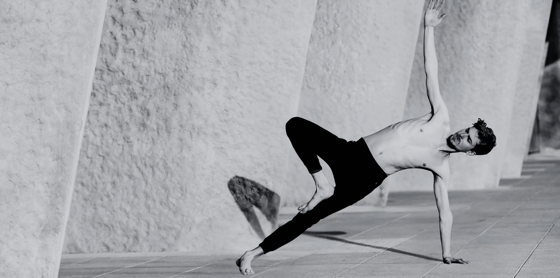 Can Men Wear Yoga Leggings?